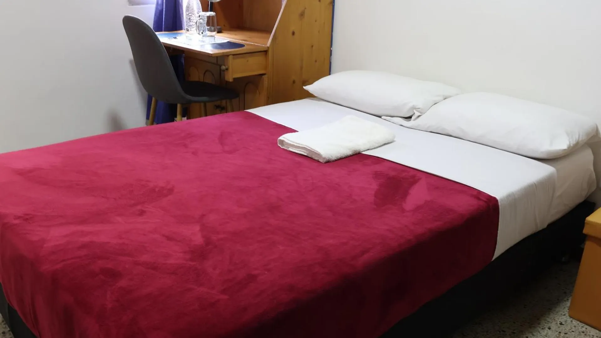 Homestay Living Poblado Manila 301 F Habitacion Individual Medellin