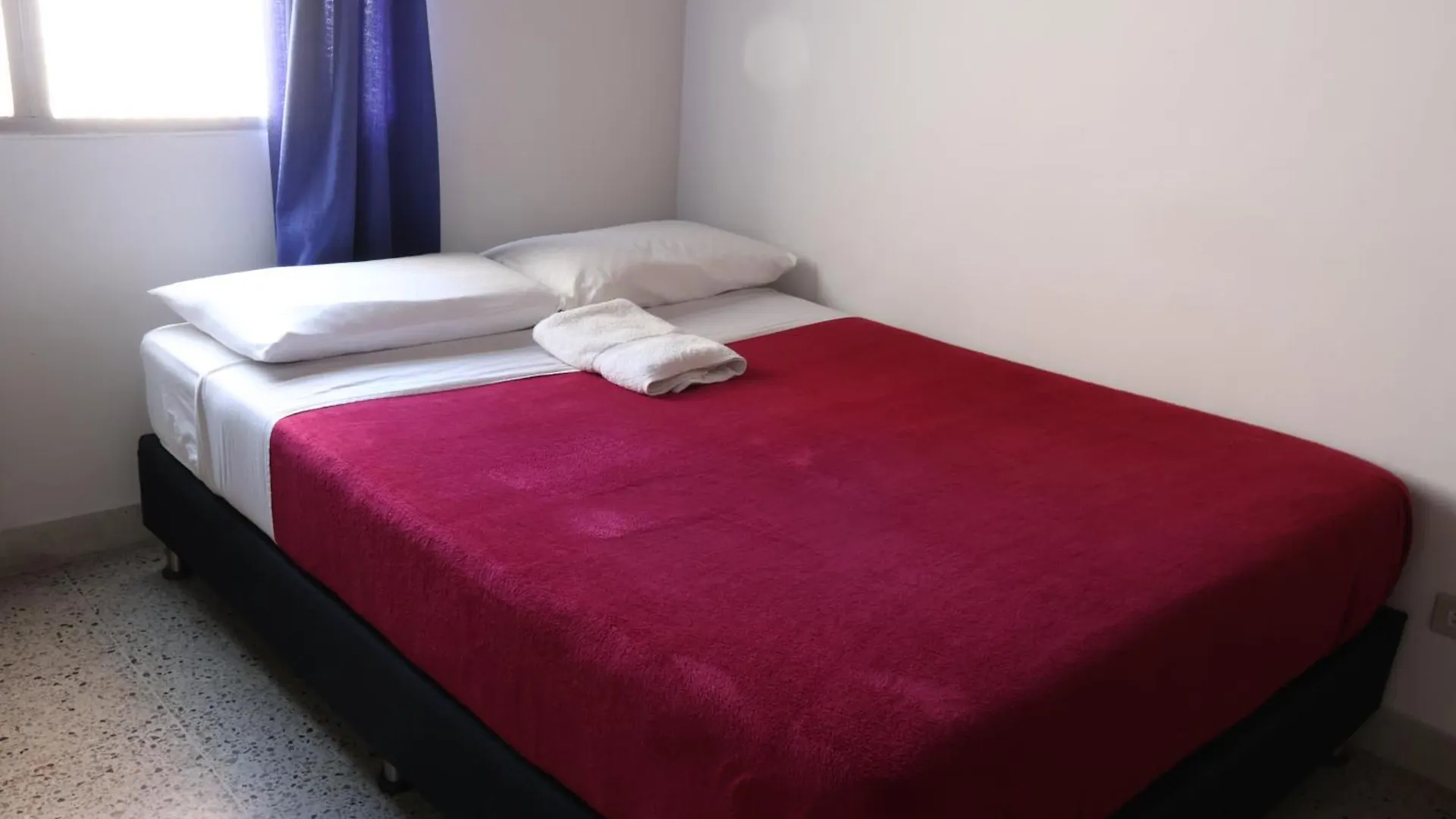 Homestay Living Poblado Manila 301 F Habitacion Individual Medellin