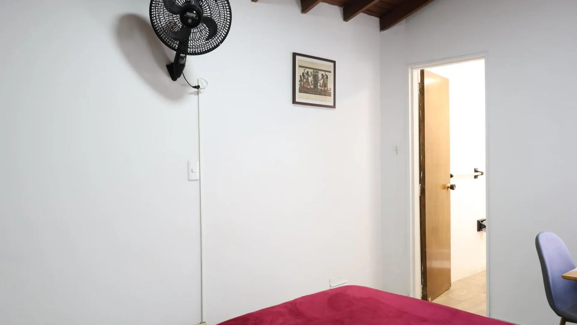 Living Poblado Manila 301 F Habitacion Individual Medellin Homestay